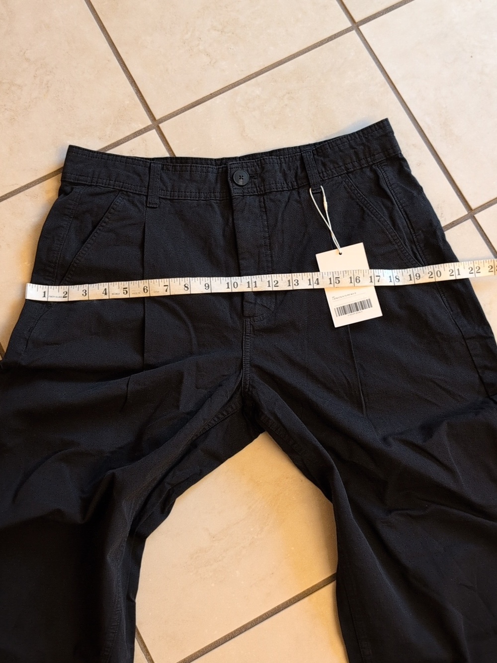 NWT Everlane The Everywhere Pant Pleated Barrel Leg Black Organic Cotton Size 12 - Picture 9 of 15
